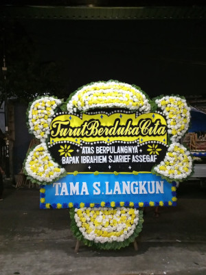 Papan Bunga Duka di Losung